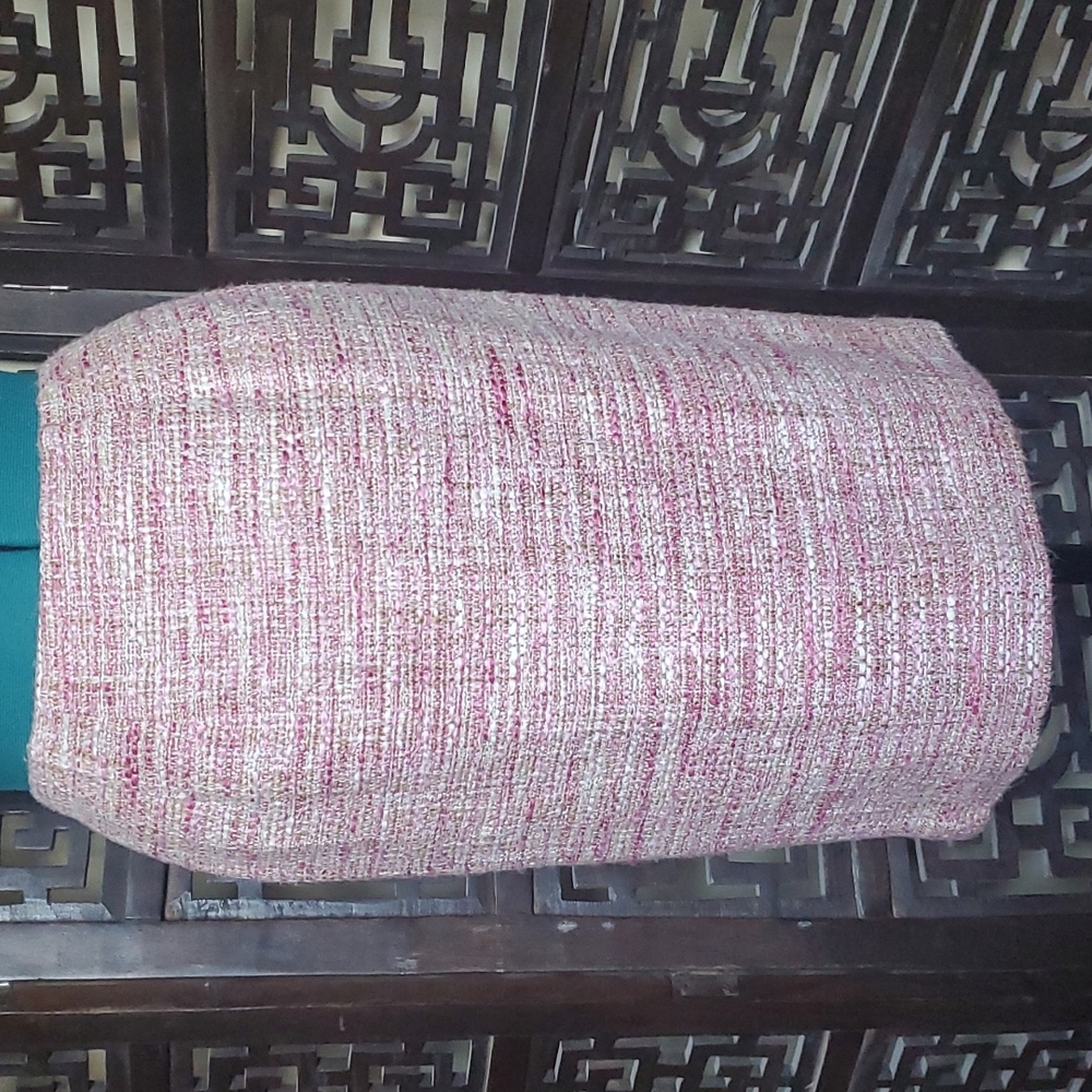 Bill Blass suits size 4p pink tweed skirt